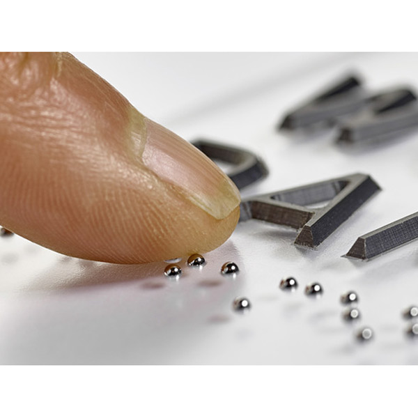 2. Barrierefreie Türbeschilderung