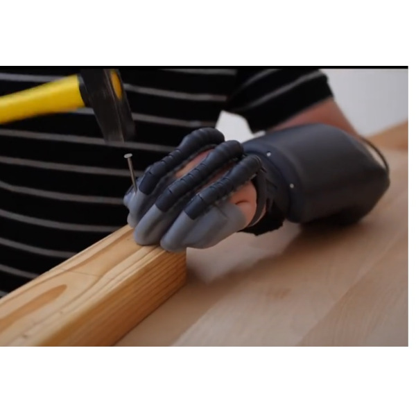 3. exomotion Hand / one - in Nutzung