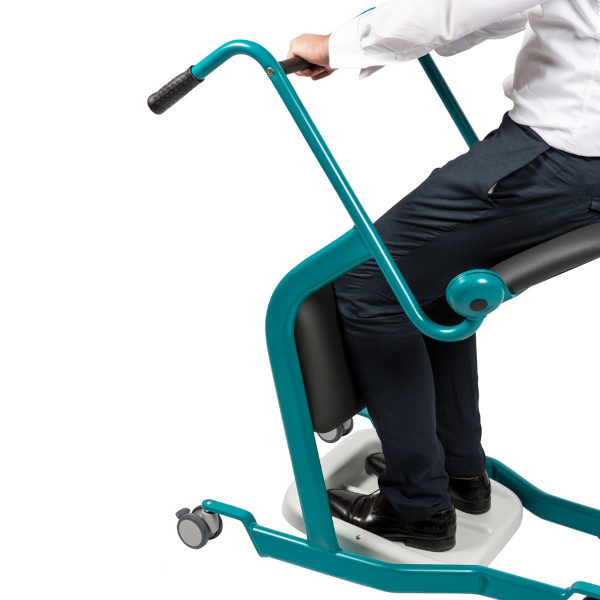 2. Aufricht- und Transferhilfe Caremover
